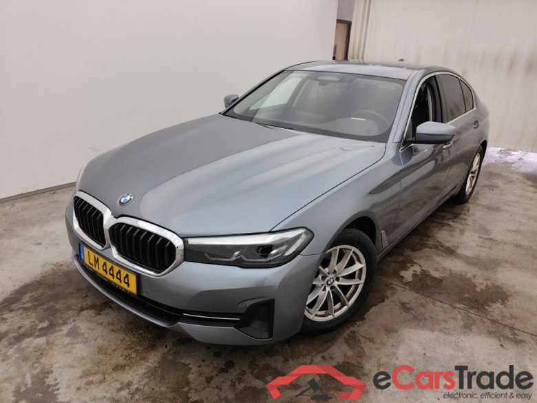 BMW 5 DIESEL - 2020 520 dA 190hp MHD 4d