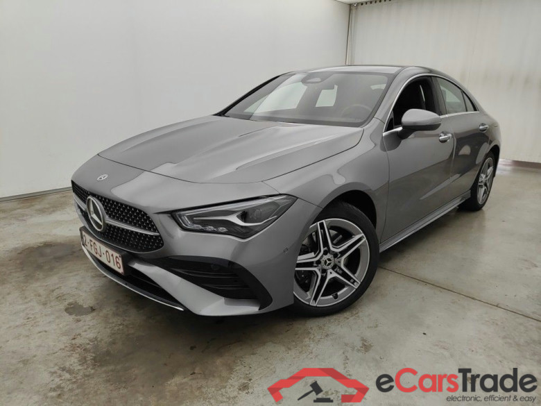 Mercedes-Benz CLA CLA 250 e AMG Line 4d