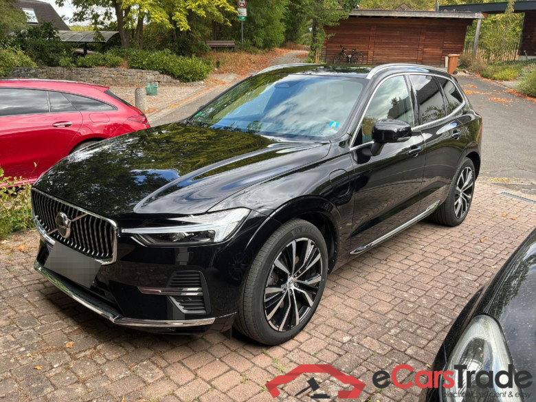 XC60 Ultimate Bright Recharge Plug-In Hybrid AWD 2.0 T8 Twin Engine 335KW AT8 E6d