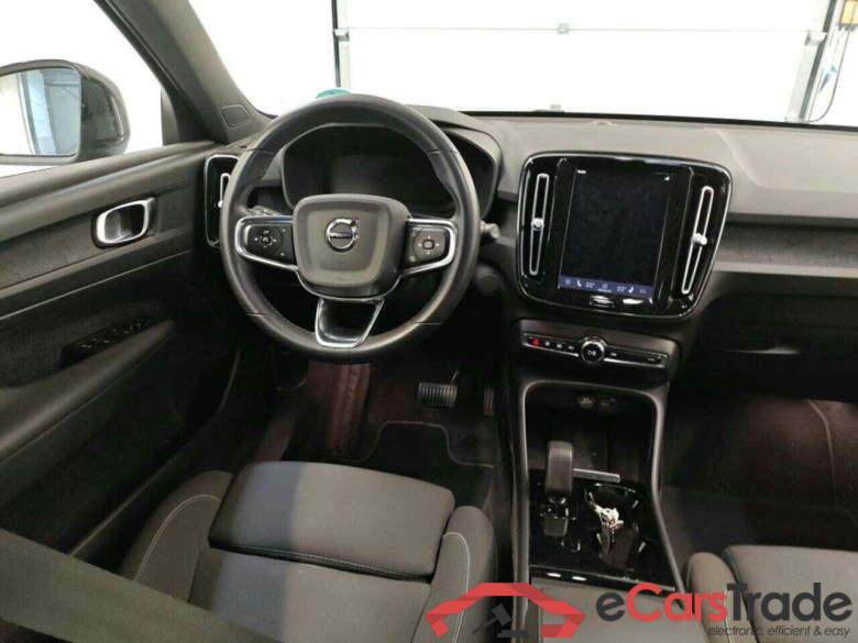 VOLVO XC40 Recharge Core 70 kWh #3