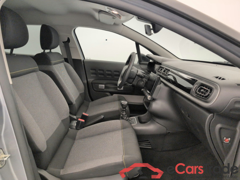 Citroen C3 Shine PureTech 110 S&S BVM6 #1