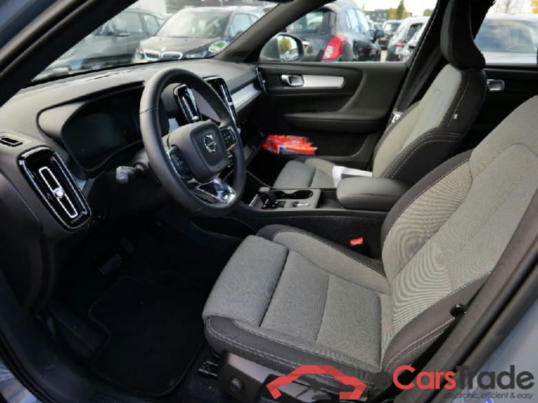 XC40 Core Recharge Plug-In Hybrid 2WD 1.5 T5 192KW AT7 E6d #4