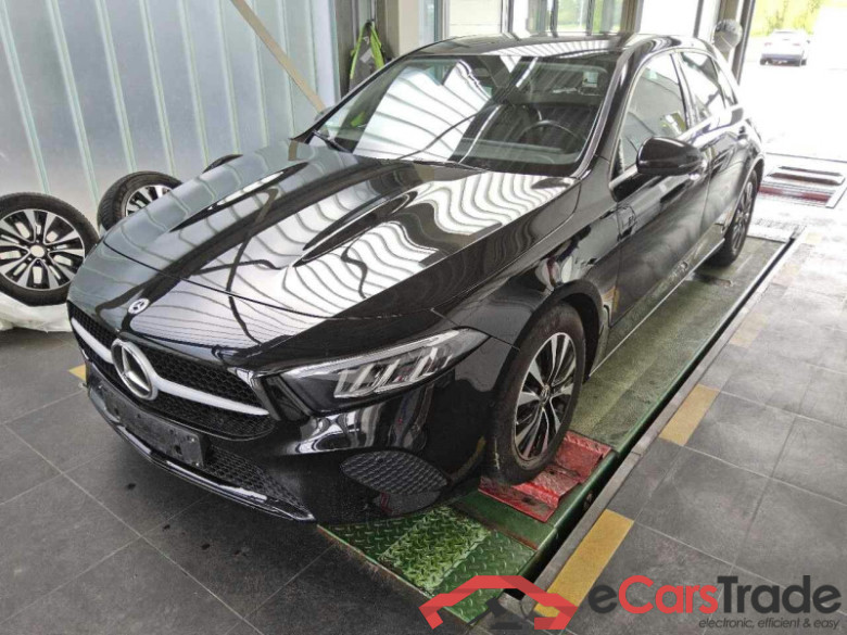 Mercedes-Benz A (BM 177)(03.2018->) DE - LimS5 A 180 EU6d, (Facelift) 2022 - 2024 #1