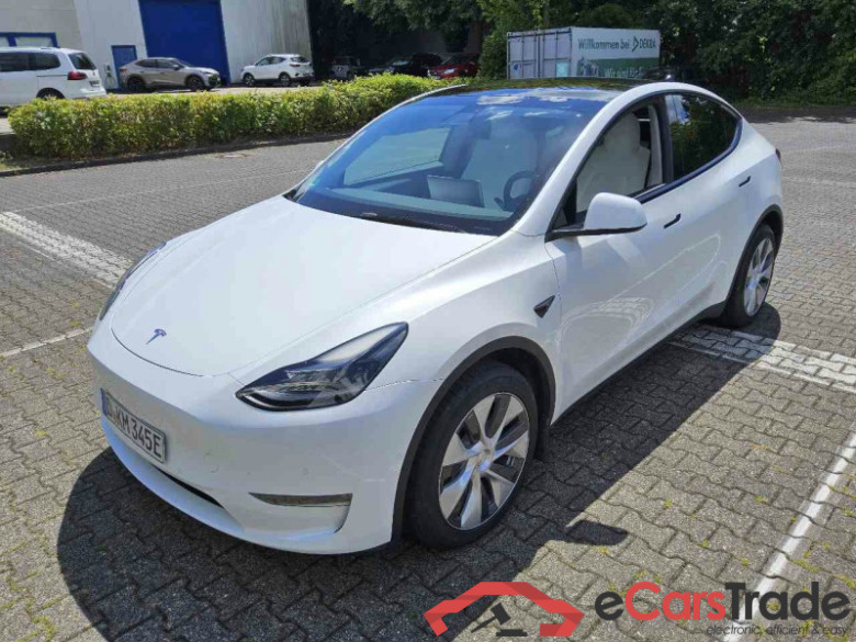 Tesla Model Y (01.2021->) DE - SUV5 Dual, Maximale Reichweite Dual AWD, 2021 - 2025 #1