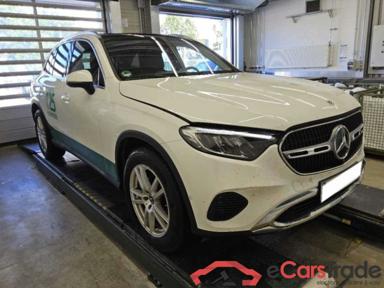Mercedes-Benz GLC (BM 254)(06.2022->) DE - SUV5 GLC 200 EU6d, 4Matic Avantgarde, 2022 - 2024 #2