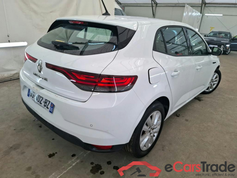 Megane IV Berline 5 ptes. Société Air Nav 1.5 dCi 90CV BVM6 E6 #3