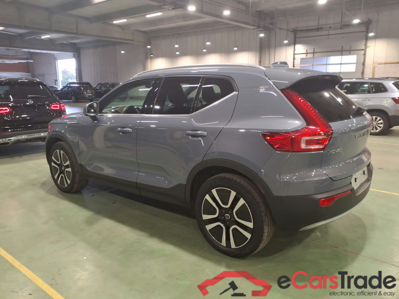 VOLVO XC40 1.5 T4 PHEV INSCRIPTION DCT #2