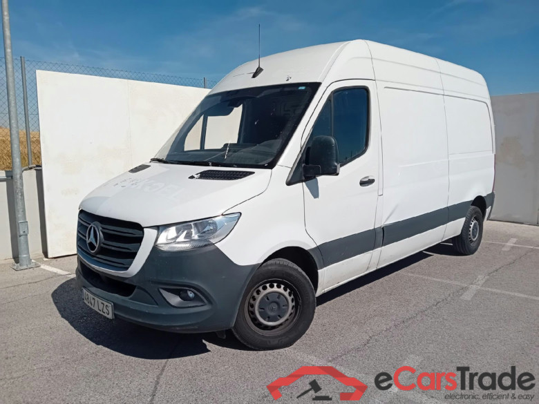 MERCEDES-BENZ Sprinter / 2018 / 4P / furgón 211 CDI MEDIO 3.0T T. ALTO TD