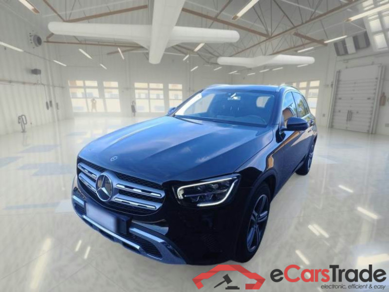 MERCEDES-BENZ GLC / 2019 / 5P / SUV 220 D 4MATIC SPORT AUT. #1
