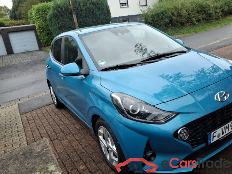 HYUNDAI i10  #1