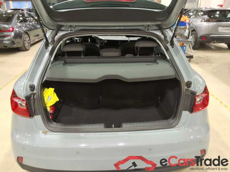 AUDI A1 1.0 25 TFSI ATTRACTION #3