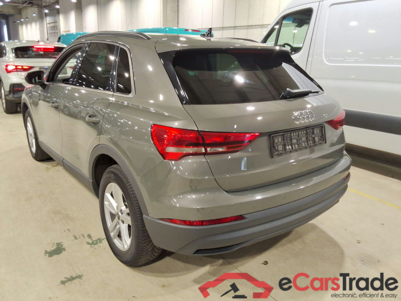 AUDI Q3 1.4 45 TFSI E S TRONIC #2