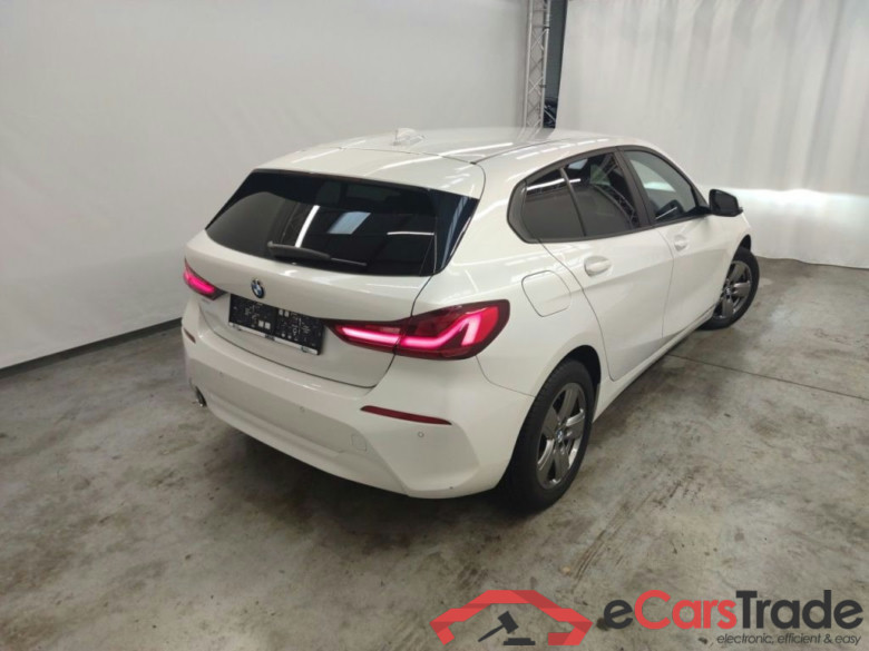 BMW 1 Reeks Hatch 116dA (85 kW) 5d #2