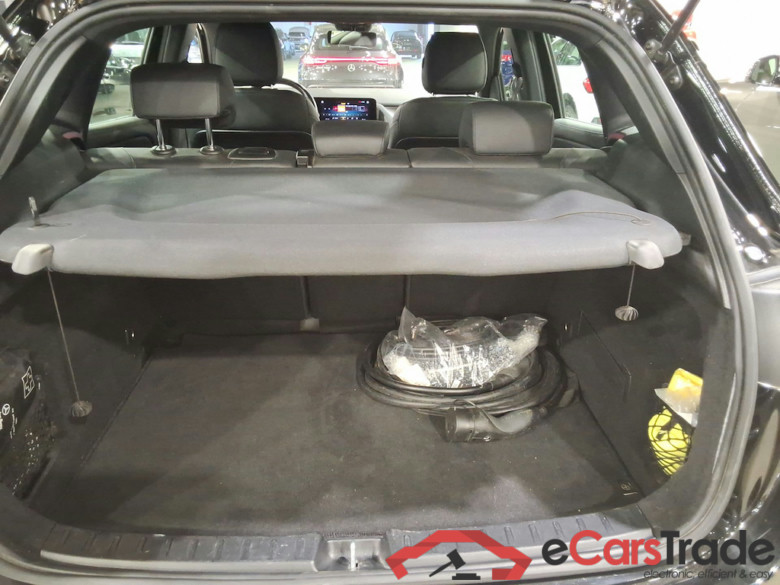 MERCEDES-BENZ GLA 1.3 GLA 250 E DCT BUSINESS SOLUTION #3