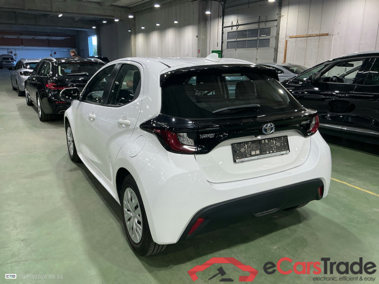 TOYOTA YARIS 1.5 VVT-I HYBRID DYNAMIC E-CVT #3