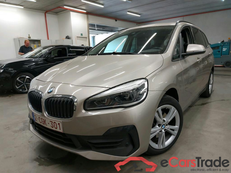 BMW - BMW 2 GRAN TOURER 216d 116PK Advantage Pack Business & Travel & Light & LED Headlights & Rear Camera & 7 Seating Capacity #1