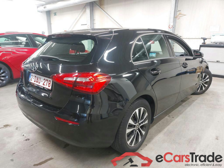 MERCEDES - MER A 180 d 116PK DCT Essential Line #2