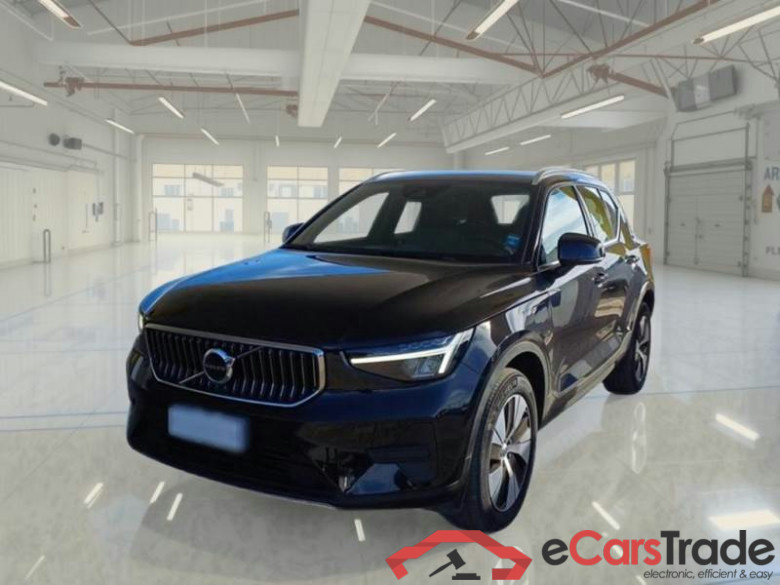 VOLVO XC40 / 2021 / 5P / FUORISTRADA T4 RECHARGE PLUG-IN AUTO CORE N1 #1