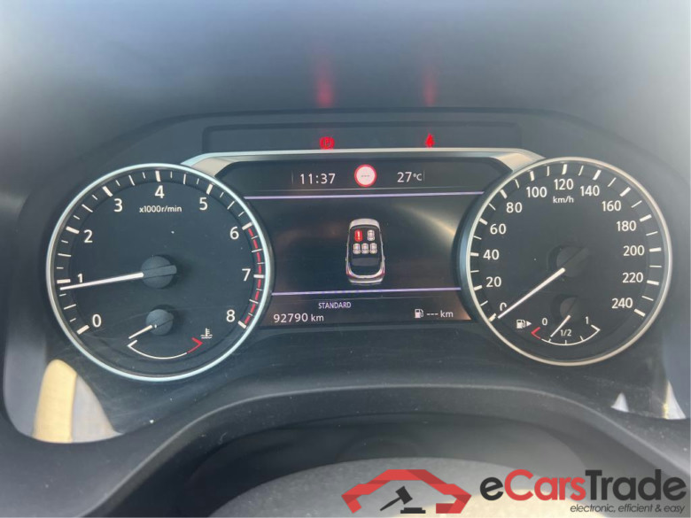 NISSAN QASHQAI / 2021 / 5P / todoterreno DIG-T 103kW (140CV) mHEV 4x2 Acenta #5
