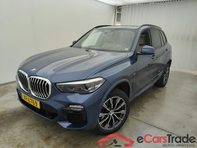 BMW X5 DIESEL - 2018 3.0 dAS 286 xDrive30 MHD AdBlue 5d 7PL.  //M-Sportkit (total options: 19,258 Ex.Vat)