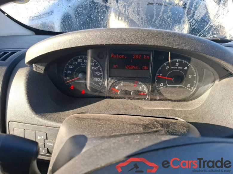 PEUGEOT Boxer VU 4p Fourgon 2.0 BLUEHDI 110 PREMIUM 330 L2H2 #6