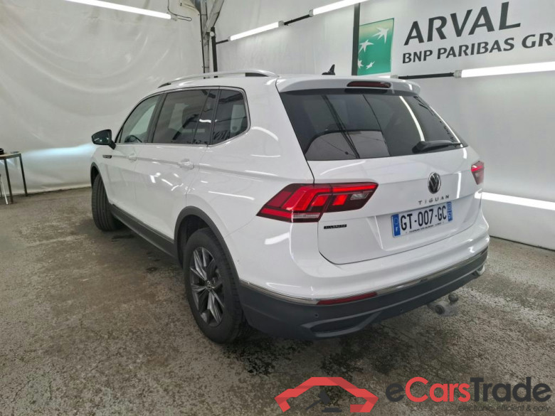 VOLKSWAGEN Tiguan Allspace / 2021 / 5P / SUV 2.0 TDI 150 DSG7 LIFE PLUS #2