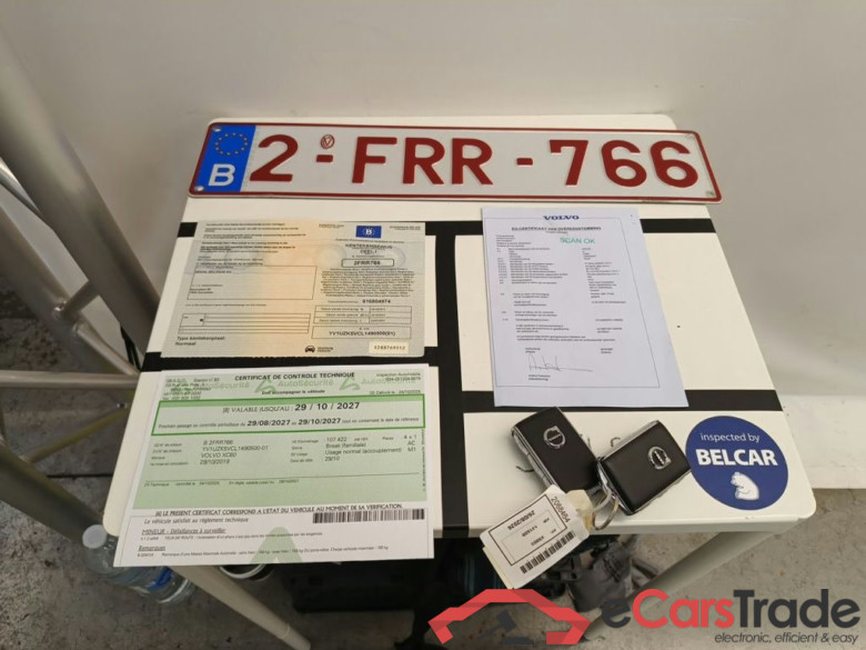 Volvo XC60 B4 4x4 Geartronic R-Design 5d #4