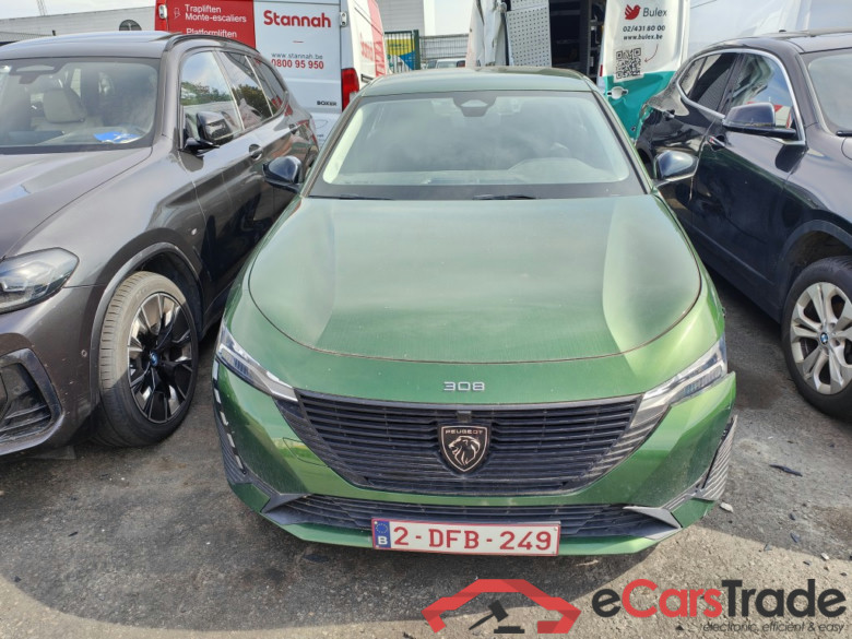 Peugeot 308 1.2 PureTech 130 S&S Active Pack 5d !! Damaged car !!! NO COC !!!! #1