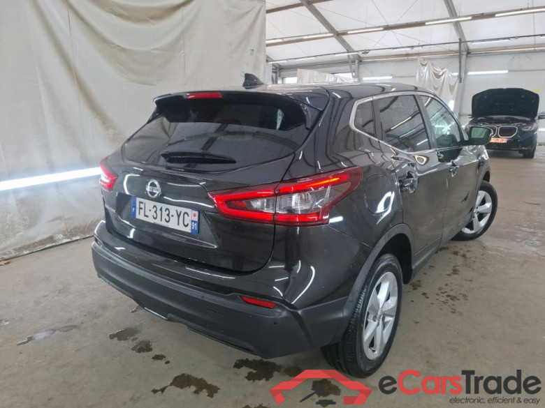 NISSAN Qashqai / 2017 / 5P / Crossover 1.5 DCI 115 DCT Business Edition #3