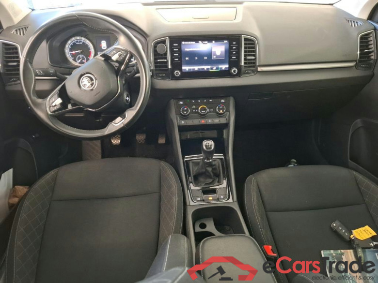 Karoq Business 2.0 TDI 150CV BVM6 E6dT #5