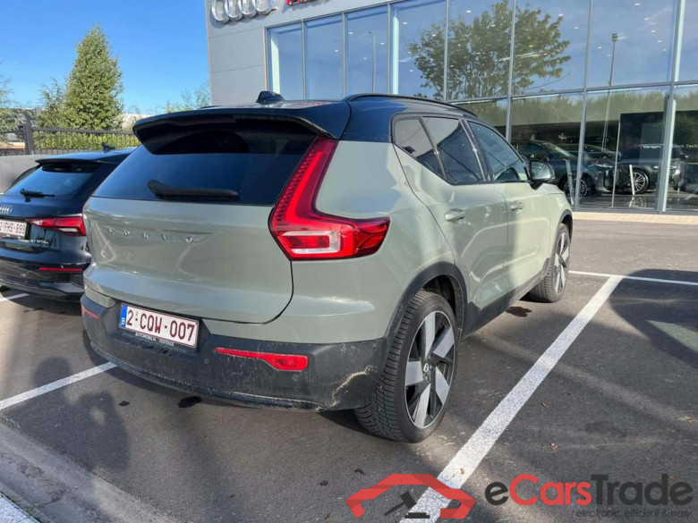 VOLVO E-XC40 69 kWh FWD Recharge Ultimate #4