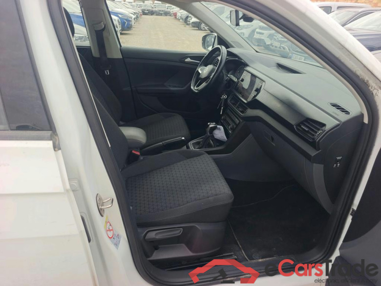 VOLKSWAGEN T-Cross / 2018 / 5P / todoterreno Advance 1.0 TSI 81kW (110CV) DSG (AC3) #6