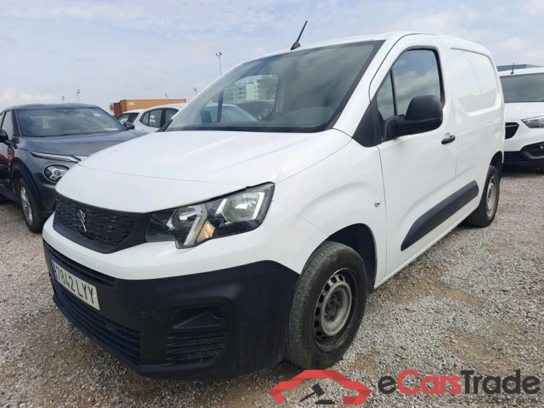 PEUGEOT Partner / 2018 / 3P / furgón derivado de turismo Pro Standard 600kg BlueHDi 73kW #1