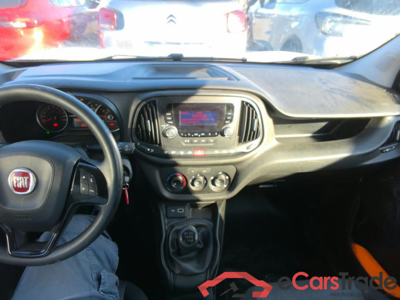 DOBLO CARGO 1.6MJT 105 BUSINES #4