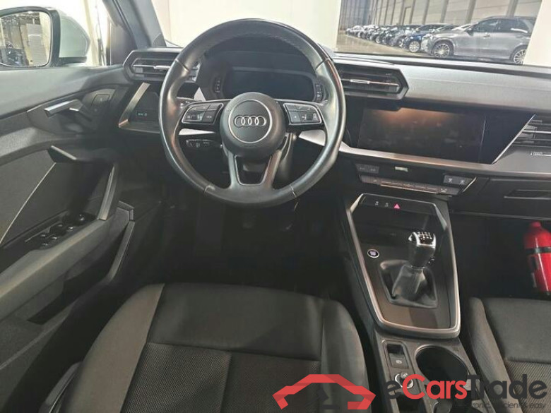 Audi A3 Sportback A3 Sportback 1.0 30 TFSi Attraction 81kW/110pk  5D/P Man-6 (4 seizoenen Banden) - CO2 indicatief #5