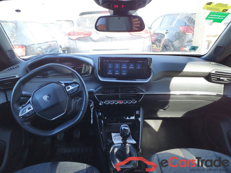 PEUGEOT 2008  PEUGEOT 2008  1.2 puretech 100 allure  BVM6 #4