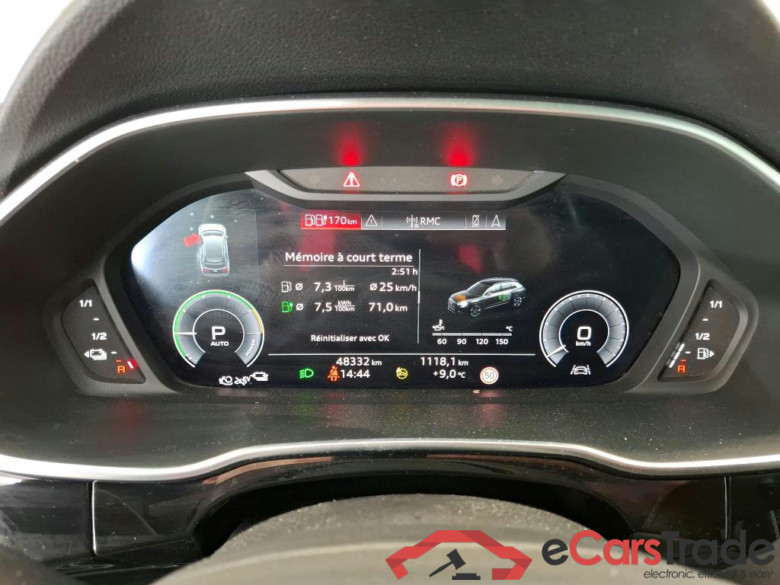 AUDI Q3 / 2018 / 5P / SUV 45 TFSI E 245 S TRONIC S LINE #6