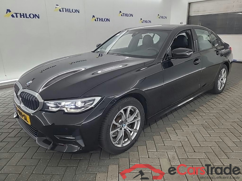 BMW 3 Serie Sedan 318dA 4D 110kW