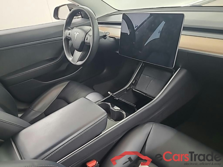 Tesla Model 3 Standard Range Plus RWD 4D 225kW #6