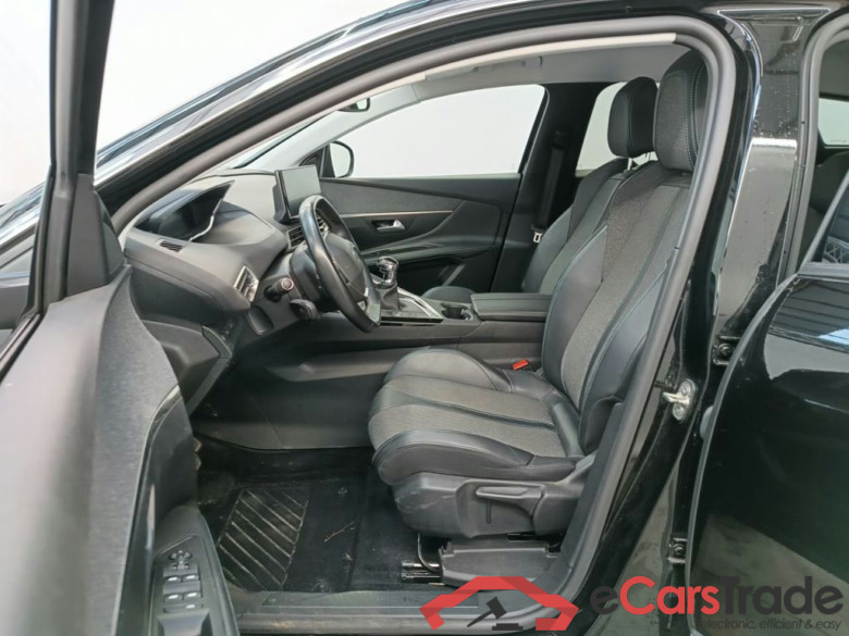 Peugeot 3008 1.2 PureTech 96kW S&S Allure Pack 5d #3