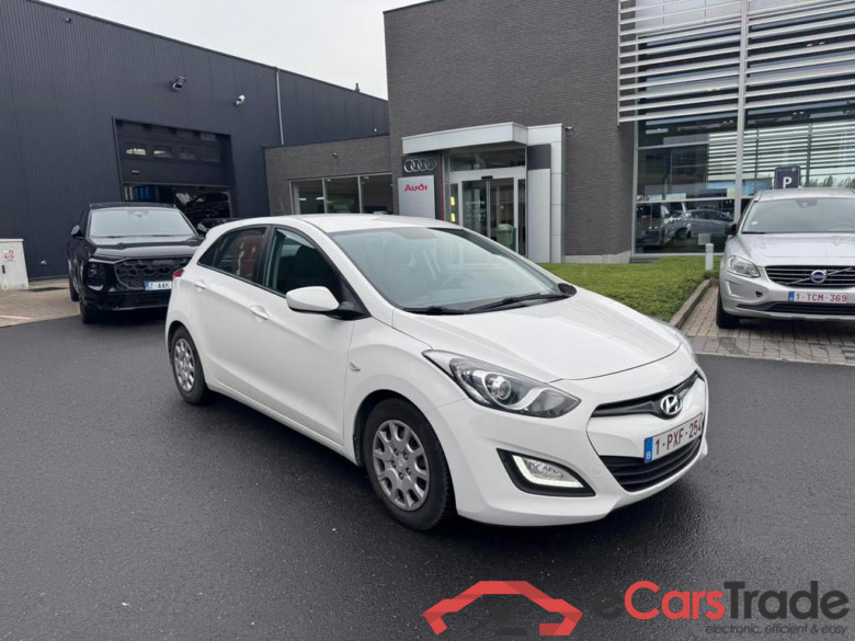 HYUNDAI i30 Dsl 1.6 CRDi Go! #3