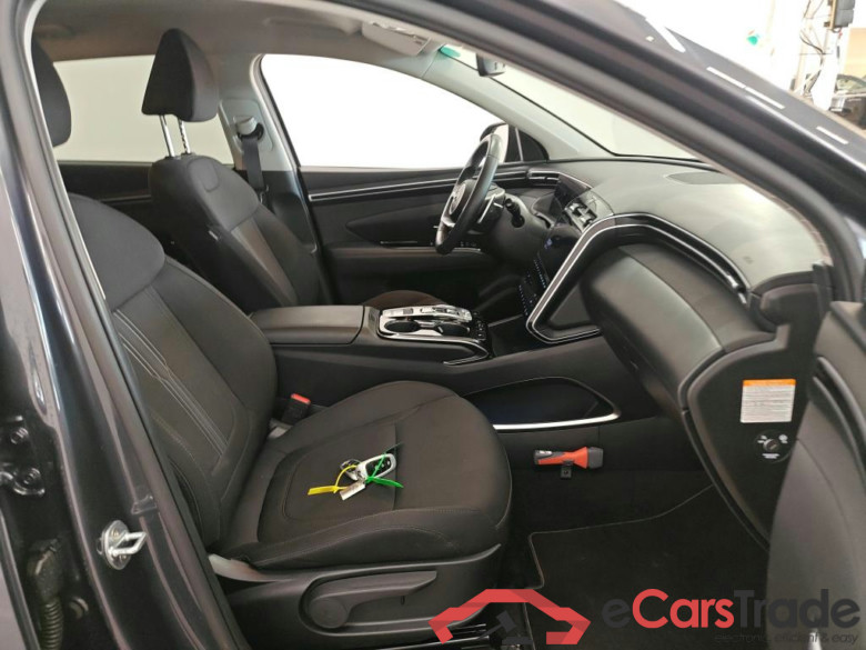Hyundai Tucson 1.6 T-GDI PHEV Comfort 4WD Automaat 5d #3