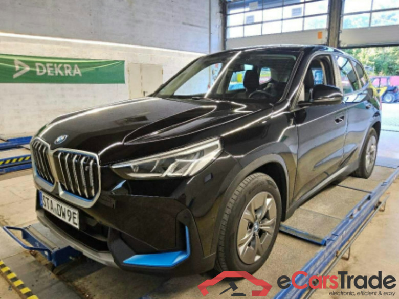 BMW iX1  #1