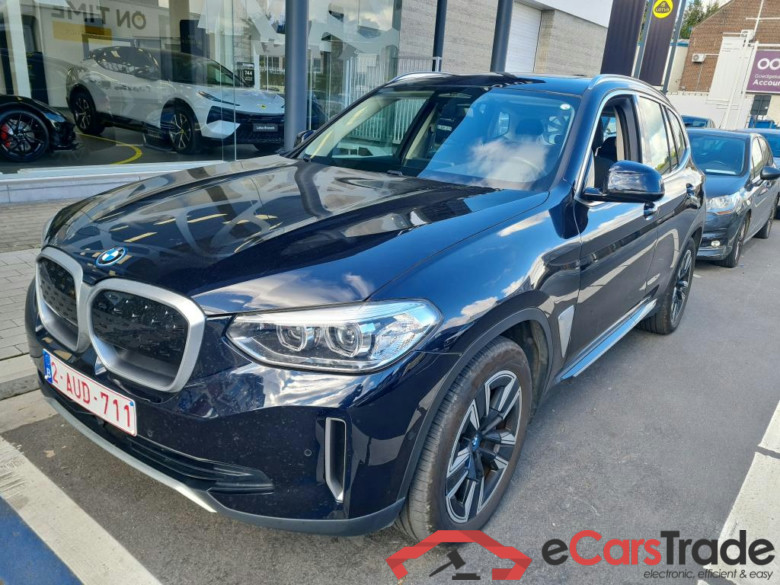 BMW IX3 80KWH AUTO
