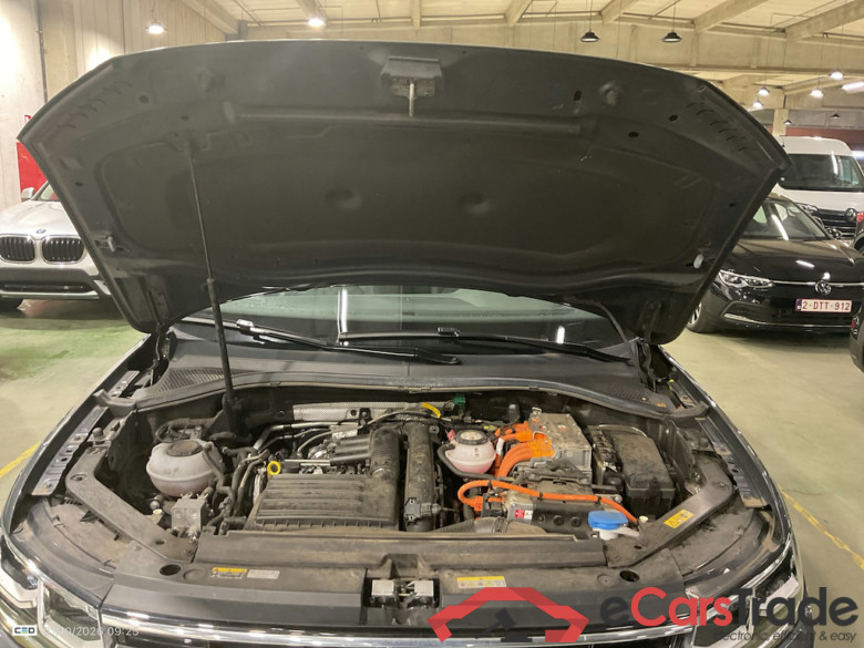 VOLKSWAGEN TIGUAN 1.4 EHYBRID PLATINUM DSG #6