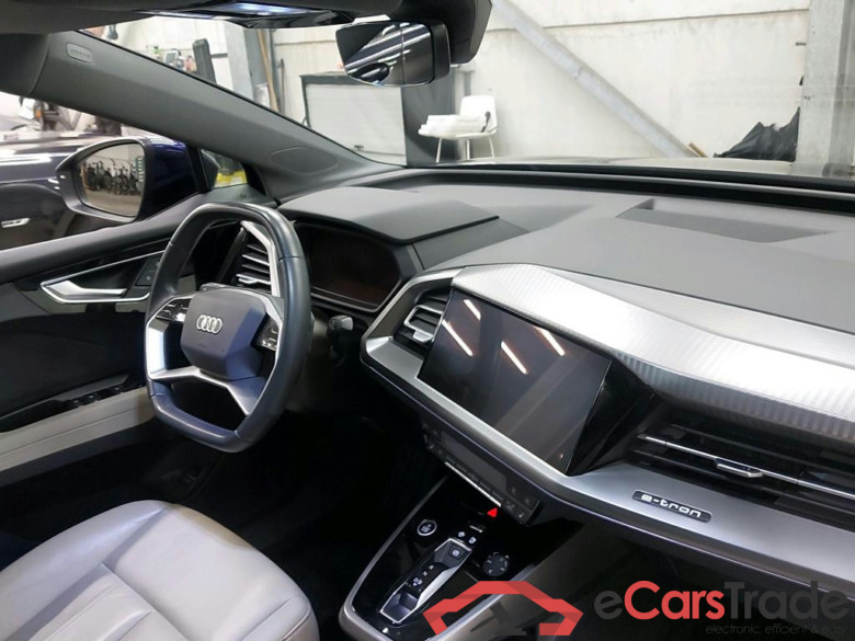 AUDI - AUD Q4 SB E-TRON S Line 204PK Pack Platinum With Comfort Pack & Matrix LED & Dynamic & Assistance Tour Pro & Pano Sliding Roof & Power Folding Towing Hook  * ELECTRIC * #3