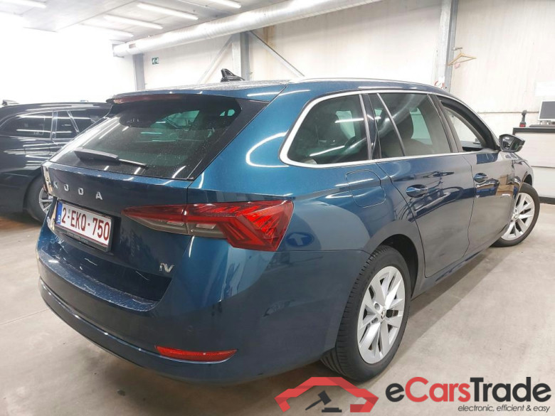 SKODA - SKO OCTAVIA COMBI 1.4 TSI PHEV 204PK DSG6 Clever Pack Corporate With Heated Seats & Travel Assist & Clever Pack * HYBRID * #2