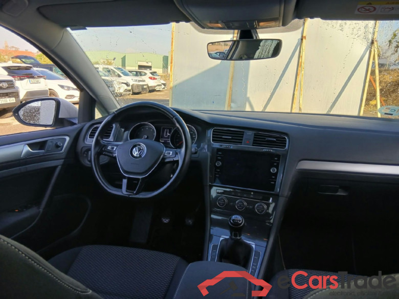 VOLKSWAGEN Golf / 2016 / 5P / berlina con portón Ready2Go 1.0 TSI 85kW (115CV) #3