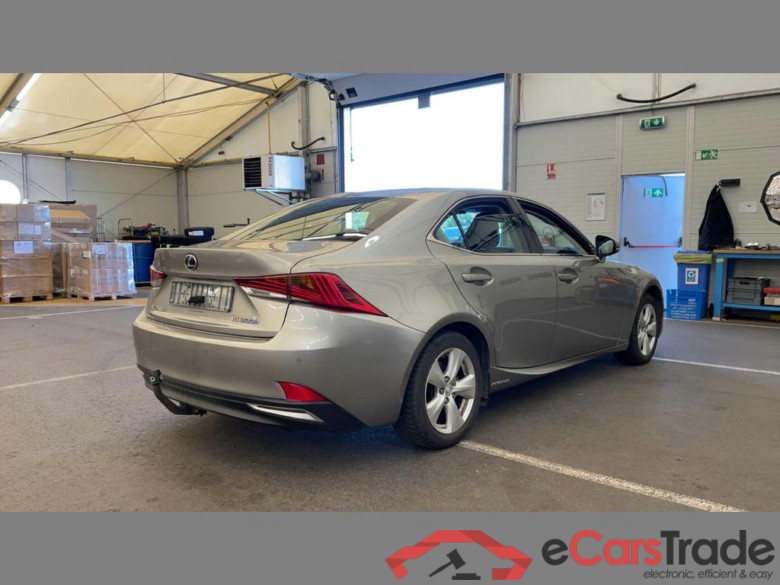 LEXUS IS 300h 2.5i Business E-CVT #4
