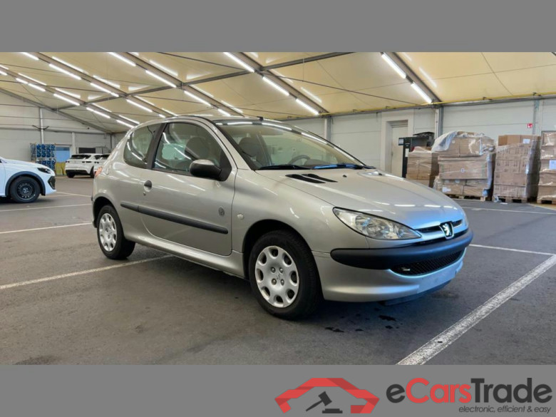 PEUGEOT 206 Phase II 1.1i X-Design #2